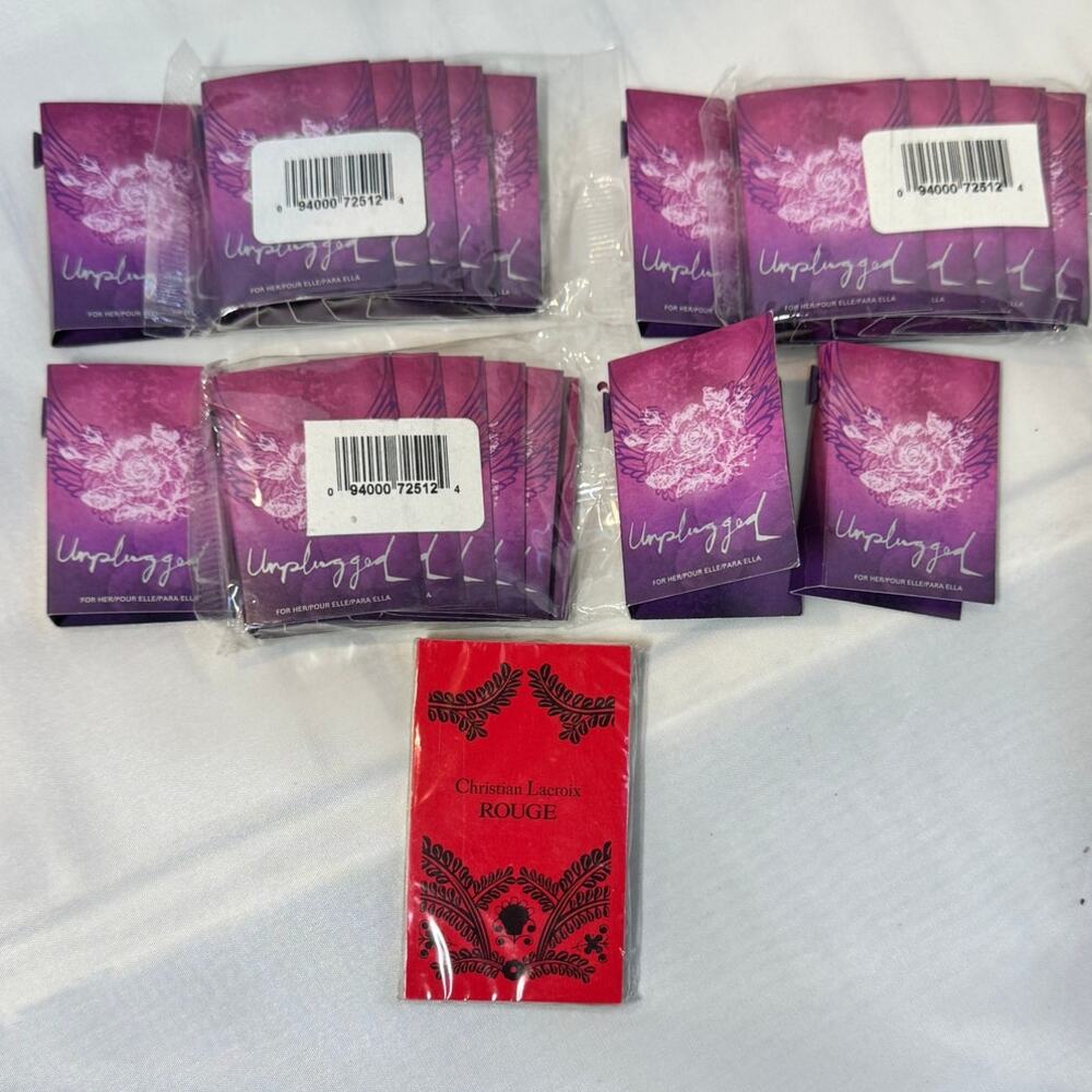 Avon unplugged for her 20 vial on card  &  .5 ml, 10‎ Rouge lot